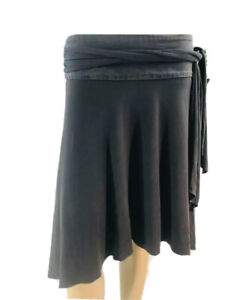 Landry By Shelli Segal Black Silk Flare Skirt Knee Length Asymmetrical Hem Sz S
