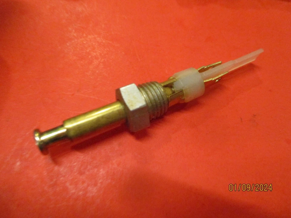 Interruptor de jamba de puerta Dodge -buick-cadillac-chevrolet-olds-pontiac-jeep-amc- Foto 1 de 1