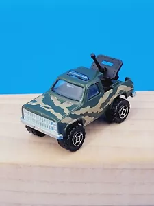 SELTEN Majorette Special Forces #291 Abschleppwagen #228 Chevy Blazer 4x 4 tarnfarben EUC - Bild 1 von 9