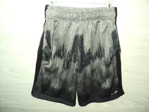 Champion Shorts Boys Size M (8-10) Gray Camo Activewear Elastic Waist Drawstring - Picture 1 of 4