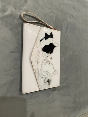 Ted Baker Cotton And Olive iPad/Tablet Case - Image 1 of 4