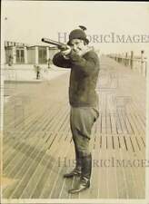 1931 Press Photo Helen Hicks at the opening of trapshooting season at Lido Beach