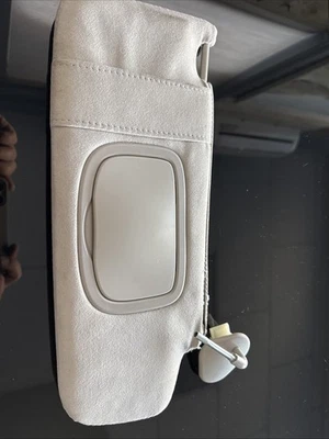 RIGHT SIDE ALCANTARA SUEDE SUN VISOR 13-20 MASERATI QUATTROPORTE GTS - Image 1 of 4