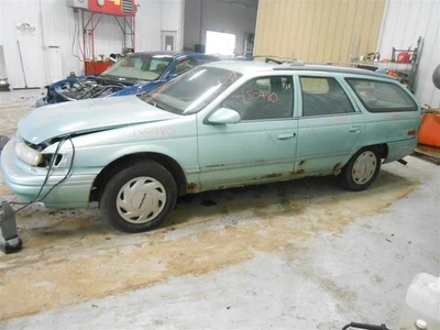 Estação de lanterna traseira direita do passageiro Wgn compatível com 89-95 TAURUS 731394 - Imagem 1 de 4