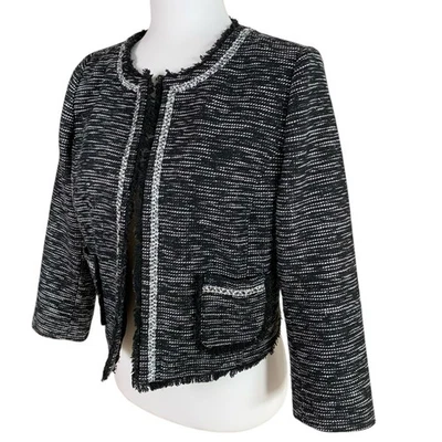 Jaqueta Blazer Frenchi Tamanho L Tweed Crop Preto e Branco Acabamento Franja Preppy Outono - Imagem 1 de 4