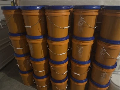 Laundry Detergent 5 gall Bucket - Image 1 of 4