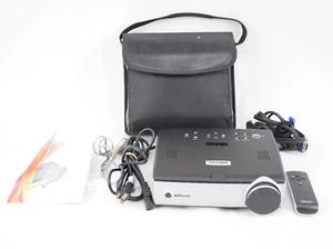 Infocus IN34 2500 Lumens 1024 x 768 DLP Projector  w/ Remote and Bag - Picture 1 of 8