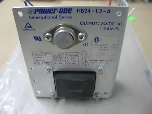 POWER ONE HB24-1.2-A ALIMENTATORE LINEARE USCITA 24VDC / 1.2 A P9478 - Foto 1 di 3