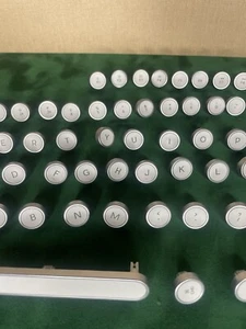 Azio RCK Retro Compact Keyboard Maple Ersatz Tastenkappe ein Ersatz pro - Bild 1 von 7