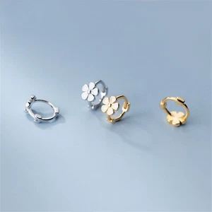 Dainty Flower Huggie Hoop Earrings Gold or Silver Nature Inspired Jewellery UK - Picture 1 of 9