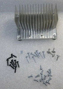 Nintendo Wii RVL-001/RVL-101(USA) Inner Motherboard/Drive Screws & Heat Sink - Picture 1 of 12