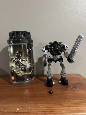 LEGO BIONICLE: Onua Nuva (8566) - Image 1 of 4