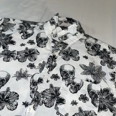 Camisa abotonada Brave Soul estilo vintage calaveras y flores hawaianas para hombre CC-463 Foto 1 de 4