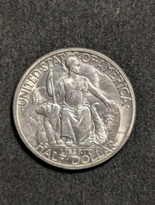 1936 D San Diego Silver Commemorative Half Dollar Ships Free - Picture 1 of 2