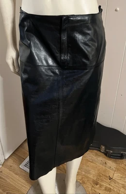 Falda MIDI Banana Republic Negra 100% Cuero Real COSIDA 8 Foto 1 de 4