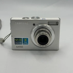 Cámara digital compacta Samsung M110 8,2 MP plateada - Imagen 1 de 10
