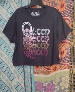 Women's TORRID Queen Official Merch Crop T-shirt Relax Fit NWT's 00 48B - Picture 1 of 2