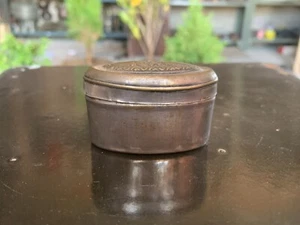 19th C Vintage Handcrafted Brass Silver Plated Snuff Box Mughal Period Opium Box - Picture 1 of 8