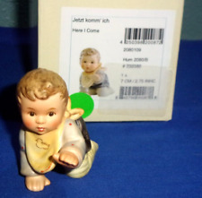 Hummel Goebel Figurine 2080/B Here I Come 2.75" Tall Tmk9 Baby Crawling w/Box
