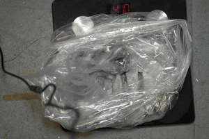 4.1 kg  Lead Ingot and scrap - Picture 1 of 5