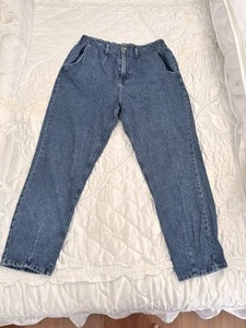 Ladies Denim Jeans With 2 Deep Pockets  - Picture 1 of 3