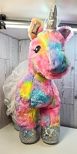 Build A Bear Workshop Rainbow Tye Dye Einhorn mit Tutu Sammlerstück Spielzeug Plüsch - Bild 1 von 6