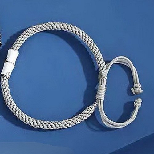 VALENTINO Gioielli minimalisti chic per coppie bracciali trendy per tutte le occasioni