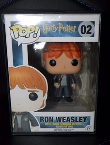 FUNKO POP! : HARRY POTTER SERIES - RON WEASLEY POP #02 W/ POP PROTECTOR - Picture 1 of 6