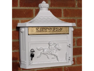LARGE VINTAGE OUTDOOR LOCKABLE LETTER POST BOX MAILBOX WALL MOUNTED SECURE MAIL - Image 1 of 4