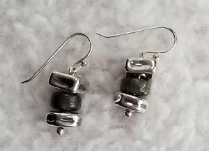 Vtg Silpada Sterling Silver Labradorite Stone Hammered Stacked Earrings W0724 - Picture 1 of 12