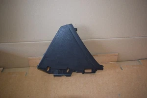 Land Rover Discovery 5 L462 2017 Front Lower Right Hand Centre Trim LR088774 - Picture 1 of 8