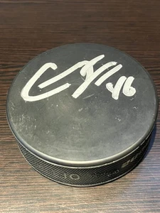 Colin Fraser Firmado Autografiado NHL Hockey Puck Beckett Certificado de Autenticidad BAS Blackhawks - Imagen 1 de 2