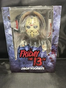 SELTENE Mezco Toyz Freitag der 13. Jason Voorhees stilisierte 6-Zoll-Actionfigur - Bild 1 von 3
