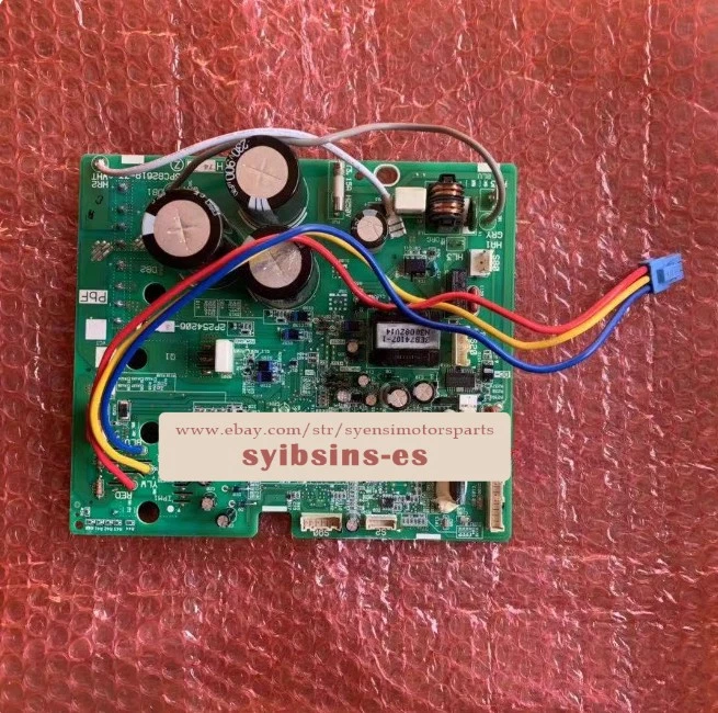 Second hand Daikin air conditioner exterior panel 2P254206-3 3PCB2619-73 RXP35 - Image 1 of 1