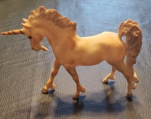 Breyer Paddock Pals, Unicorn Stallion Alabaster - Picture 1 of 7