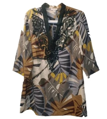 Top túnica de seda Soft Surroundings mujer más 1X bordado cuello en V hoja costera  Foto 1 de 4