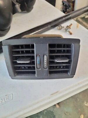 BMW 428I XDRIVE 2014-2016 - ventilación de aire central trasera 9265350 Foto 1 de 3