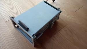 Compaq DL380 2-krotny szyb rozszerzający LVC/SCSI 144087-001 z plandeką do tyłu - Zdjęcie 1 z 4