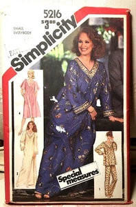 Vintage 1981 Simplicity Pattern 5216 Pullover Caftan Nightgown Pants PJs Small - Imagen 1 de 7