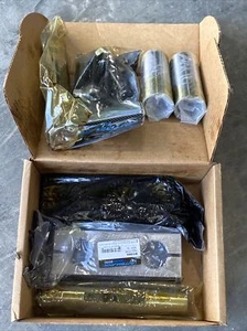 Automann MPB452A Shackle Kit Peterbilt New - Picture 1 of 5