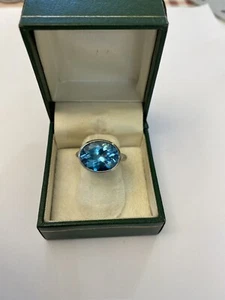 Vintage Blue Topaz14k Gold Ring - Picture 1 of 6