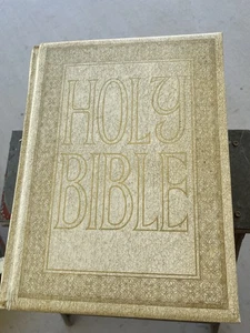 1968 Holy Bible Master Reference Red Letter King James Version Royal Publishing - Bild 1 von 21