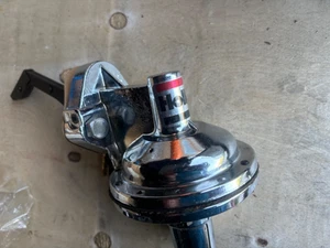 Bomba de combustible mecánica Holley 12-838 bloque pequeño Chrysler 80 GPH - Imagen 1 de 4