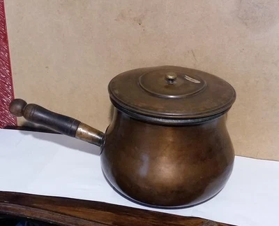 Chaudron en Cuivre - Photo 1/4