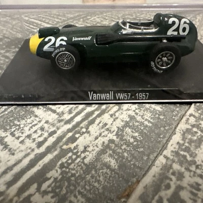 1/43 CLASSIC 1957 VANWALL VW57 STIRLING MOSS F1 FORMULA 1 DIECAST RACING CAR - Image 1 of 3