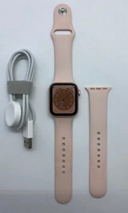 Apple Watch Series 5 40mm 32GB (GPS) Pink Sport Band (86% BH) in Used Cond - Picture 1 of 10