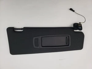 BMW X5 2007 E70 4.8L RIGHT PASSENGER SIDE SUN VISOR W / MIRROR C86 - Picture 1 of 13