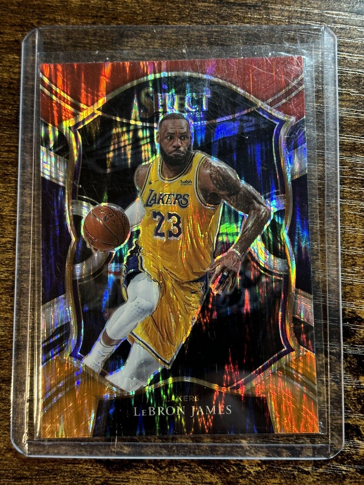 2020-21 Select LeBron James Red White Orange Shimmer Prizm LAKERS #23 Concourse
