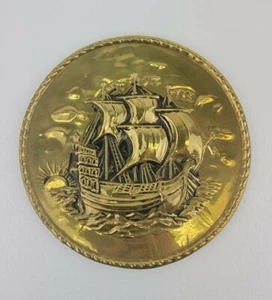 Vtg Nautical Brass Round Decorative Plaque Ship Made in England Wall Mounted - Picture 1 of 4