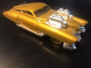 HOT WHEELS 2002 EVIL TWIN #123 GOLD Gebraucht` - Bild 1 von 4